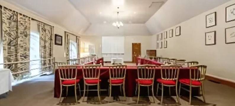 杜阿蒙农维拉城堡酒店(Château d'Ermenonville)图片