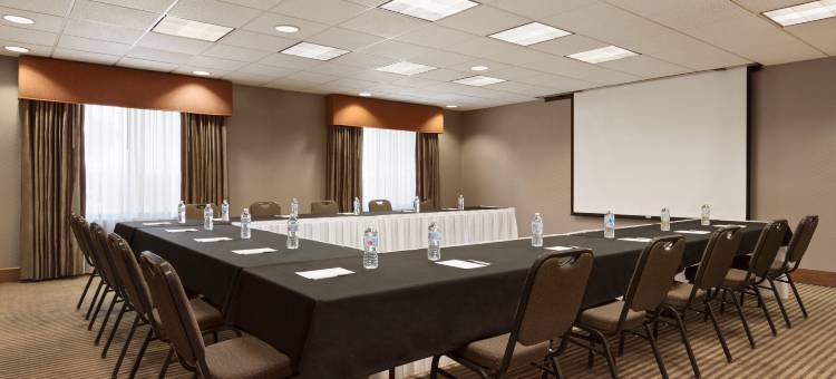 希尔顿欢朋套房酒店-菲尼克斯城格兰岱尔/韦斯特盖特(Hampton Inn & Suites Phoenix Glendale-Westgate)图片