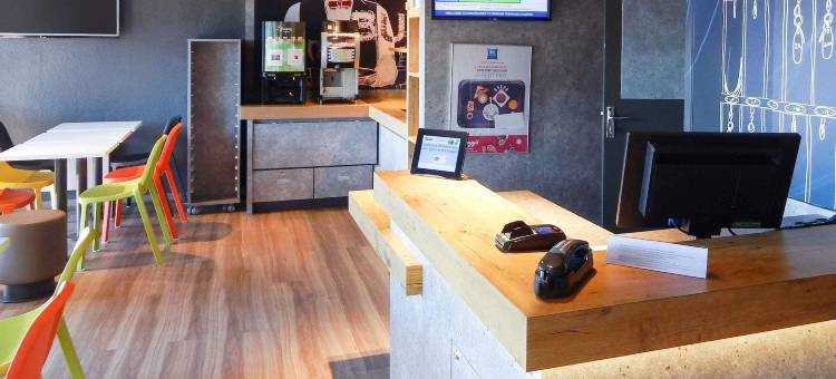 克莱蒙费朗南部奥比埃宜必思快捷酒店(Ibis Budget Clermont-Ferrand Sud Aubière)图片