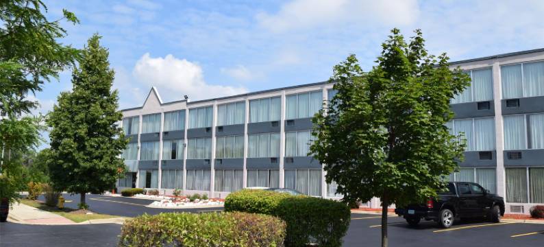 艾迪生温德姆呗盟酒店(Baymont by Wyndham Addison)图片