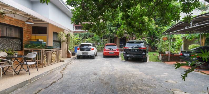 RedDoorz Near RS Mitra Keluarga Depok图片