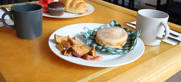 拜沃德蓝色旅馆(ByWard Blue Inn)图片