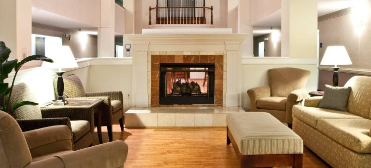 智选假日套房酒店米尔顿(Holiday Inn Express & Suites Milton East I-10)图片