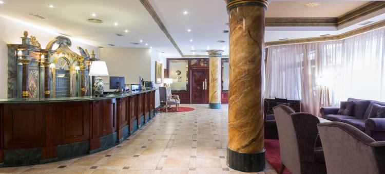 埃克斯瑞纳伊莎贝尔酒店(Hotel Exe Reina Isabel)图片