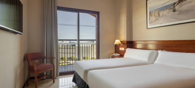 丰希罗拉美丽华伊鲁宁酒店(Ilunion Miramar)图片