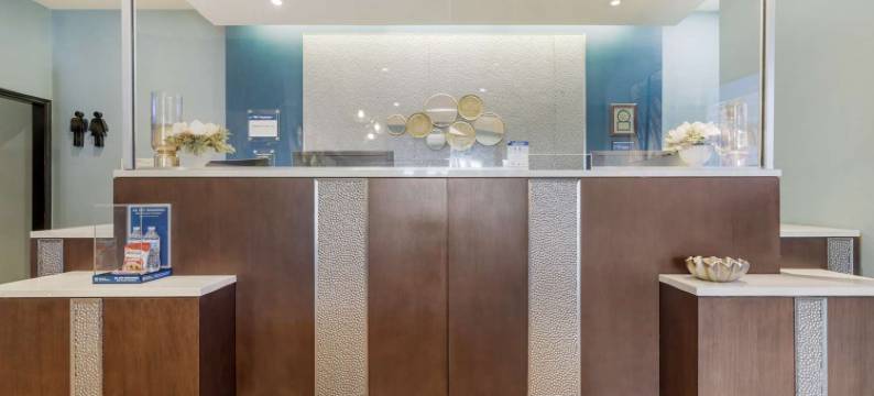 爱丁堡贝斯特韦斯特优质套房酒店(Best Western Plus Edinburg Inn  Suites)图片
