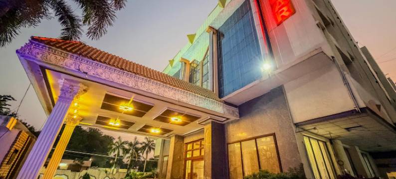 苏拉比国际兹波史普立酒店(Zip by Spree Hotels Surabi International Vellore)图片