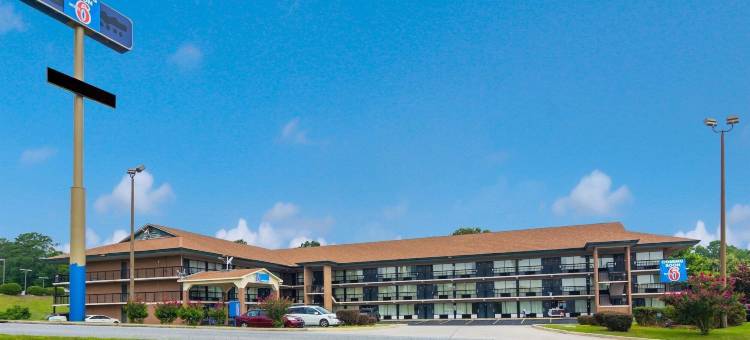 梅肯北旅程住宿酒店(Motel 6 Macon, GA)图片