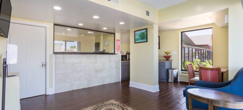 加拉廷 - 纳许维尔地铁伊克诺郊外小屋(Econo Lodge Gallatin - Metro Nashville)图片