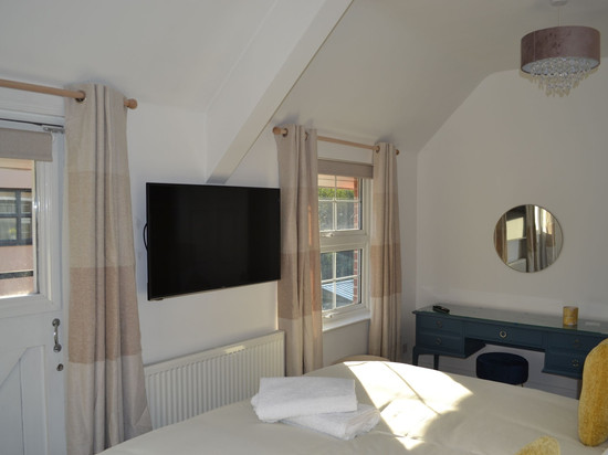 Frinton逃亡 - 小屋