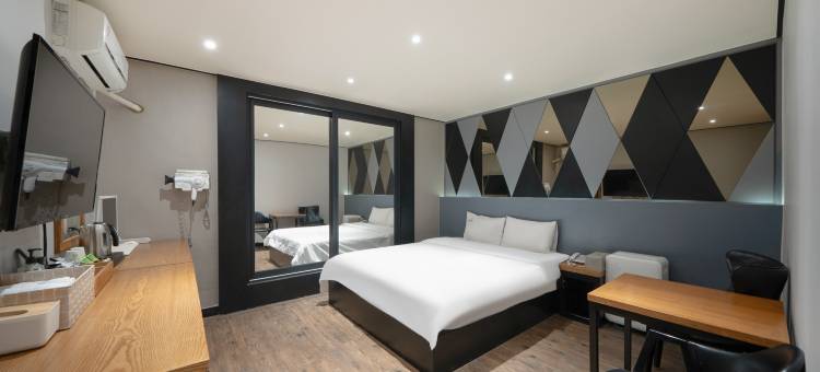 Iksan Hotel Veri图片