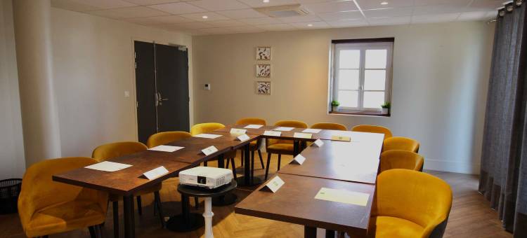 宜必思尚品第戎南柏伽德庄园酒店(Ibis Styles Dijon Sud Domaine de Beauregard)图片