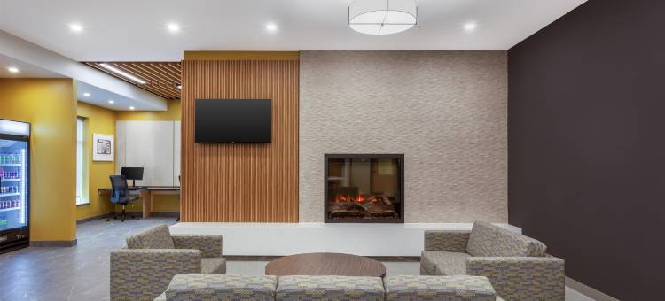 卡沃萨湖市贝斯特韦斯特优质酒店及套房(Best Western Plus Kawartha Lakes Hotel  Suites)图片