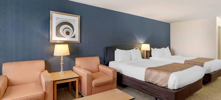 丹佛机场凯艺套房酒店-盖特威公园(Quality Inn and Suites Denver Airport - Gateway Park)图片