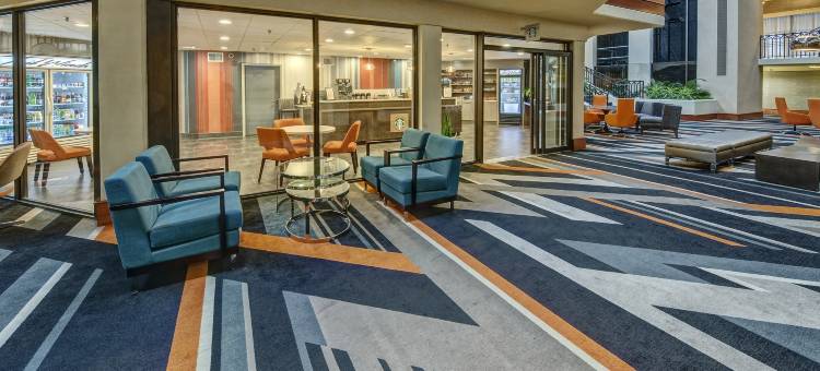 诺克斯维尔机场希尔顿酒店(Hilton Knoxville Airport)图片