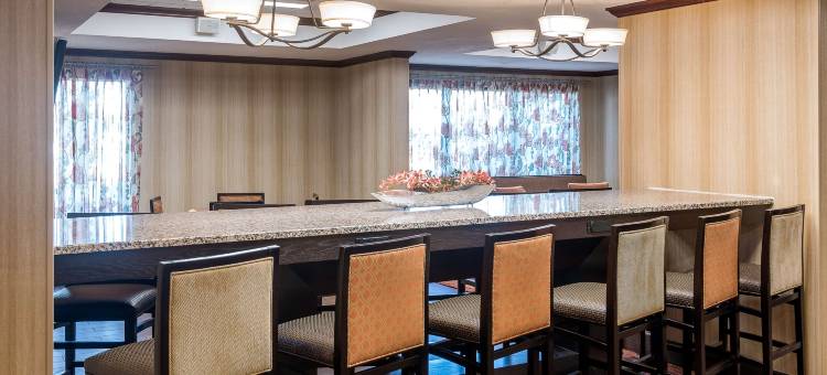 帕克/矿泉井城欢朋酒店(Hampton Inn Parkersburg-Mineral Wells)图片