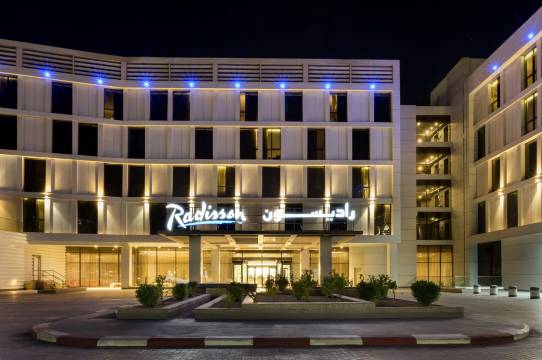 达曼工业城-丽笙酒店及公寓(Radisson Hotel & Apartments Dammam Industrial City)