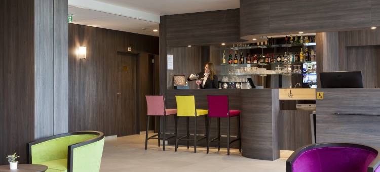 Roi Soleil Prestige Plaisir - St Quentin酒店(Hôtel Roi Soleil Prestige Plaisir - St Quentin)图片