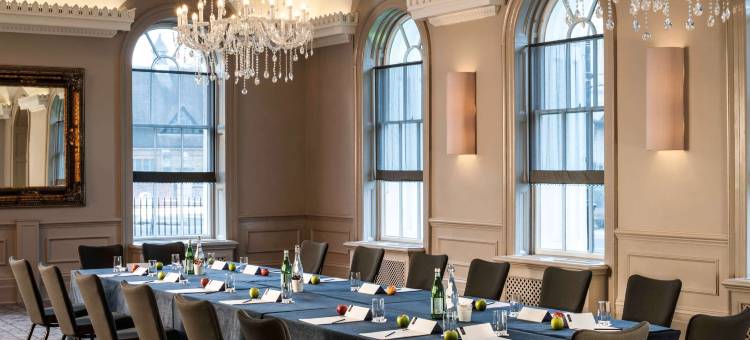 查尔顿汉姆皇后酒店(Queens Hotel Cheltenham)图片