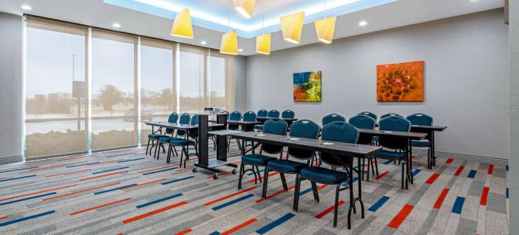 La Quinta Inn & Suites by Wyndham Plano Legacy Frisco图片