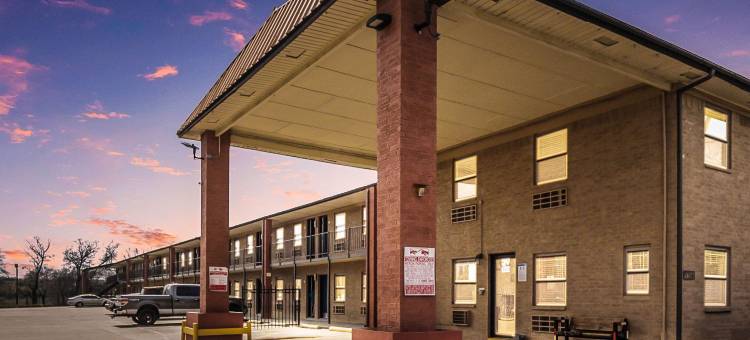 6 号汽车旅馆德克萨斯达拉斯(Motel 6 Dallas, TX)图片