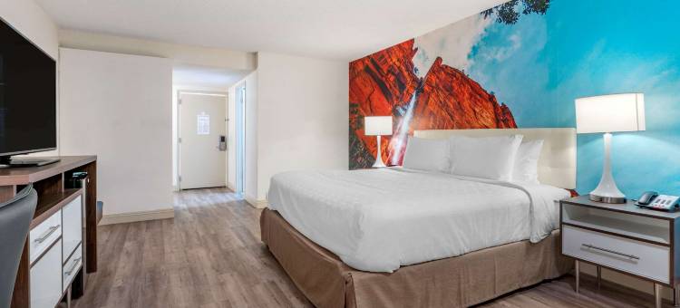 Clarion Pointe Fresno Near Yosemite图片