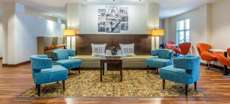 圣路易斯 - 机场舒适酒店(Comfort Inn St Louis Airport)图片