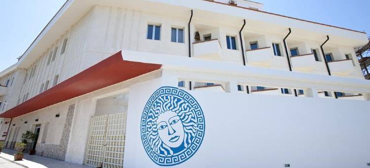 提兰诺酒店(Hotel Tirreno)图片