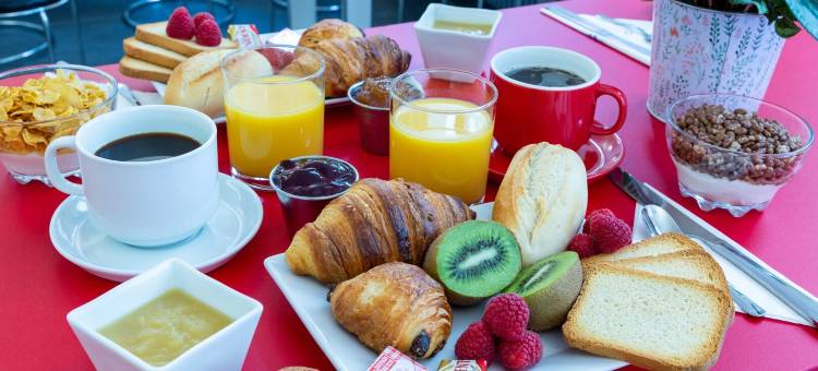 巴黎埃菲尔铁塔乐库贝原创城市酒店(The Originals City Hôtel Lecourbe Paris Tour Eiffel)图片