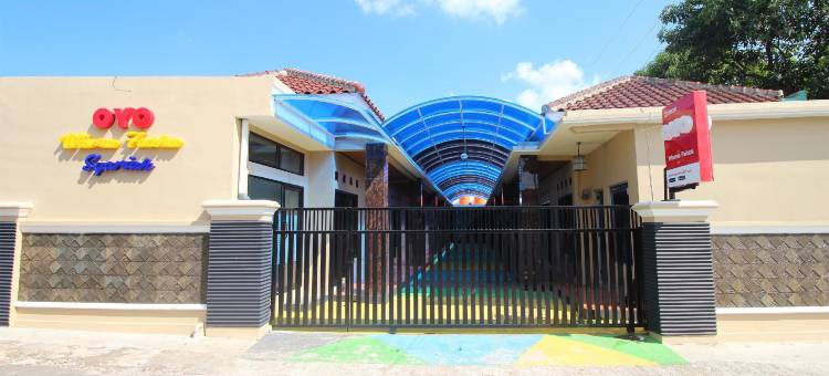 OYO 2630 维斯马法赫扎伊斯兰旅馆(RedDoorz Syariah Near Unila)图片