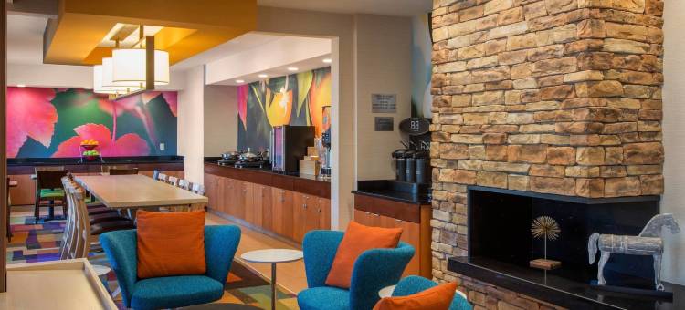 印第安纳波利斯机场万枫酒店(Fairfield Inn & Suites Indianapolis Airport)图片