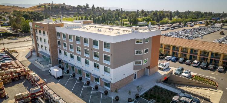 圣何塞硅谷智选假日套房酒店(Holiday Inn Express & Suites San Jose – Silicon Valley)图片