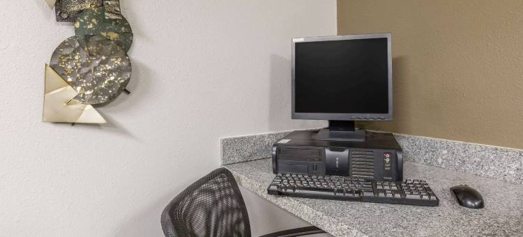 奥西奥拉温德姆速8酒店(Super 8 by Wyndham Osceola IA)图片