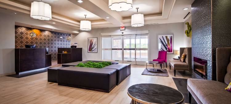 狄利贝斯特韦斯特优质套房酒店(Best Western Plus Dilley Inn  Suites)图片