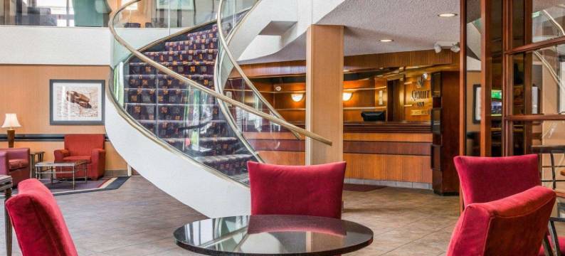 品质酒店奥本希尔斯-底特律北部(Quality Inn Auburn Hills - Detroit North)图片