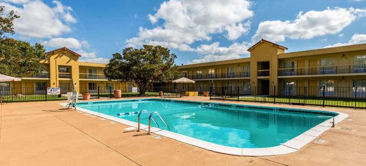 凯艺酒店-近克莱姆森大学(Quality Inn Clemson Near University)图片