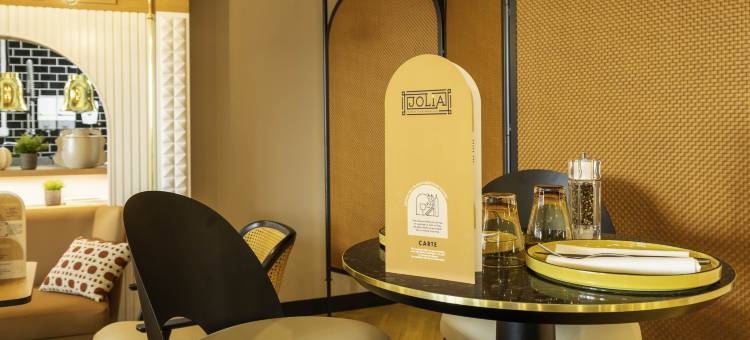 巴黎叙雷纳尼隆尚诺富特酒店(Novotel Paris Suresnes Longchamp)图片