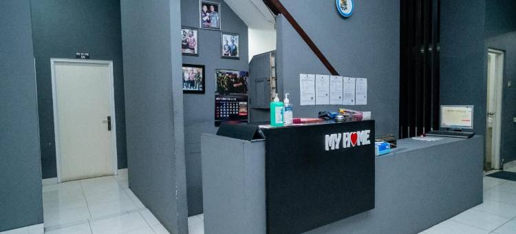 阿拉姆苏特拉利文科斯特清真-红伙伴(Living Kost Syariah at Alam Sutera RedPartner)图片