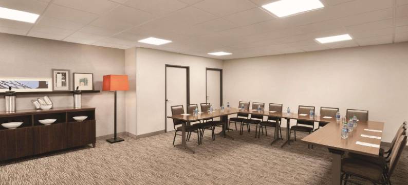 丽笙乡村套房酒店-乔治亚洲萨凡纳中城(Country Inn & Suites by Radisson, Savannah Midtown, GA)图片