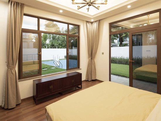 夏末原舍度假别墅