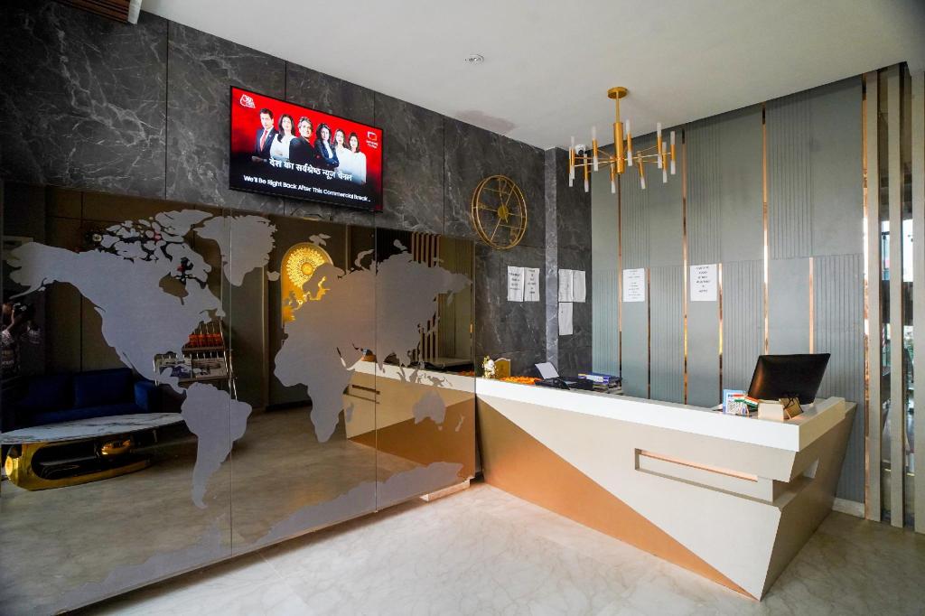 Hotel FamiliaOver view