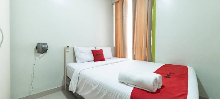 红多兹酒店-近万隆新市场(RedDoorz Near Pasar Baru Bandung)图片