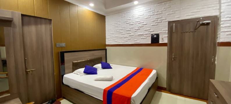 维纳亚克旅馆(Vinayak Guest House)图片