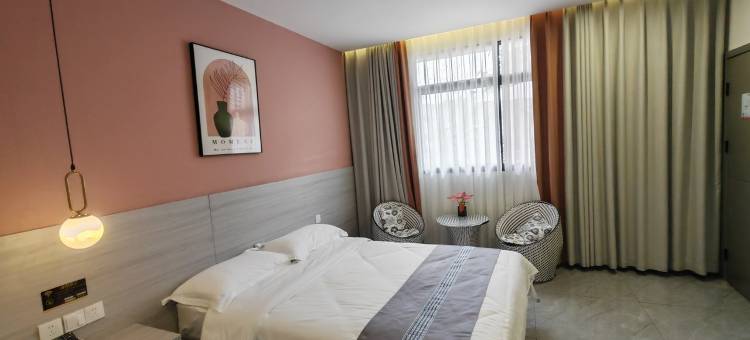 宜宾六月间·庭轩赏景·逸趣温馨美宿(李庄古镇景区店)图片