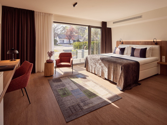 登纳霍夫范德瓦尔克酒店