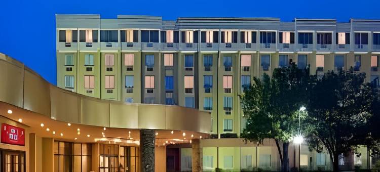 克兰伯里门罗镇希尔顿逸林酒店及度假村(DoubleTree by Hilton Monroe Township Cranbury)图片