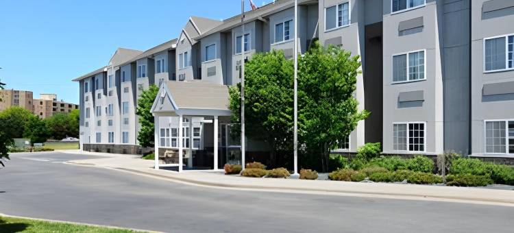 Microtel Inn & Suites by Wyndham Bloomington MSP Airport图片