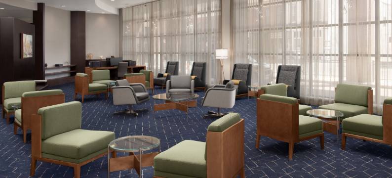 雪城市中心军械库广场万怡酒店(Courtyard Syracuse Downtown at Armory Square)图片