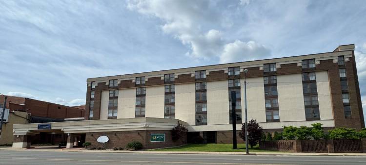 曼斯费尔德市中心品质酒店和套房(Quality Inn & Suites Downtown Mansfield)图片