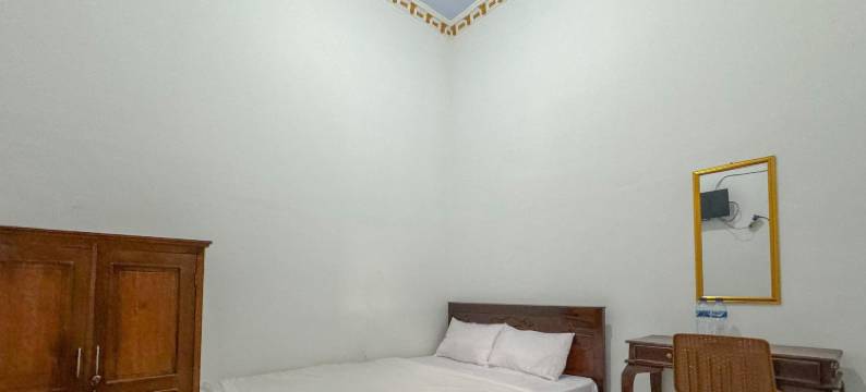 Hotel Grand New Si Jago Mitra RedDoorz图片